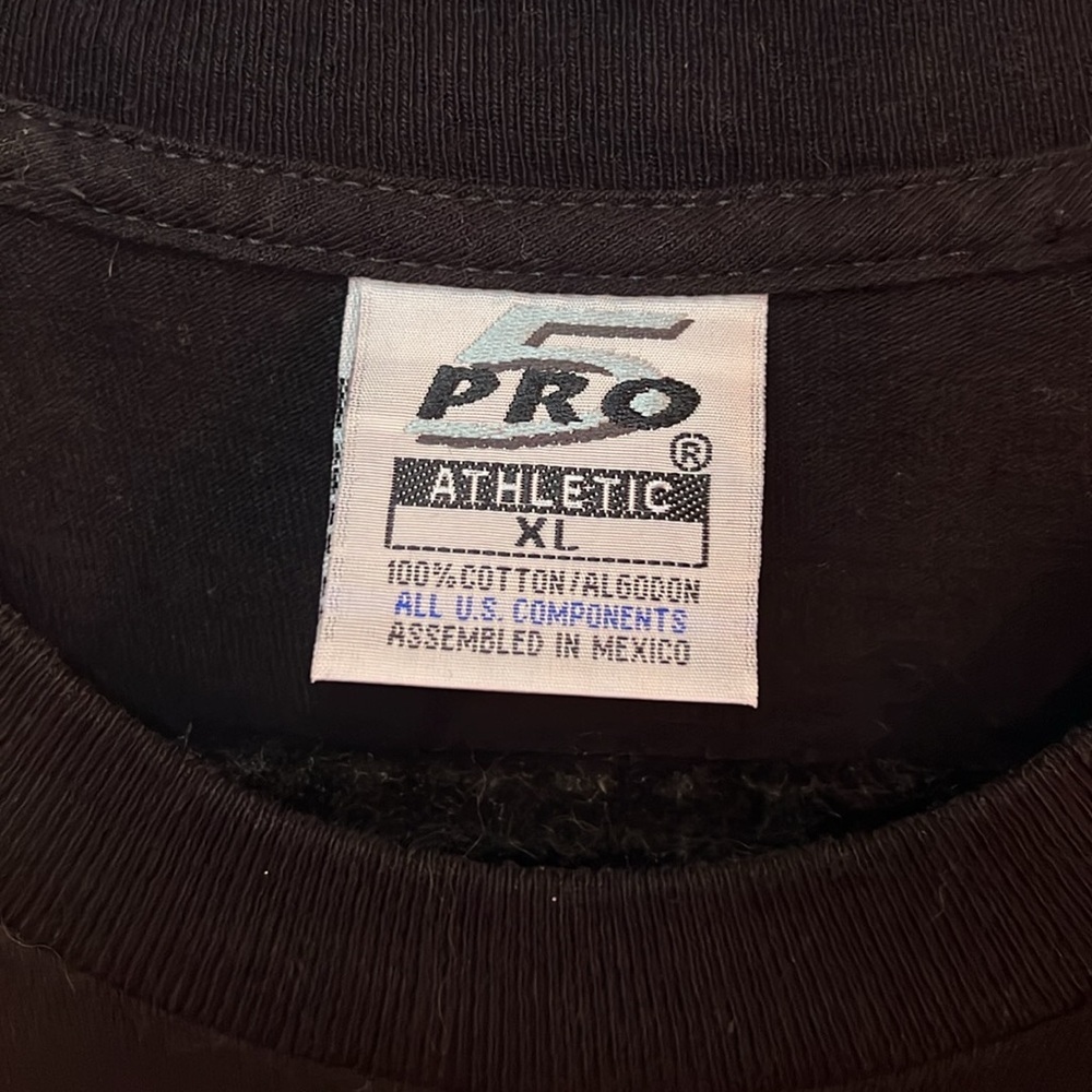 Shirt - Picture 2 of 4